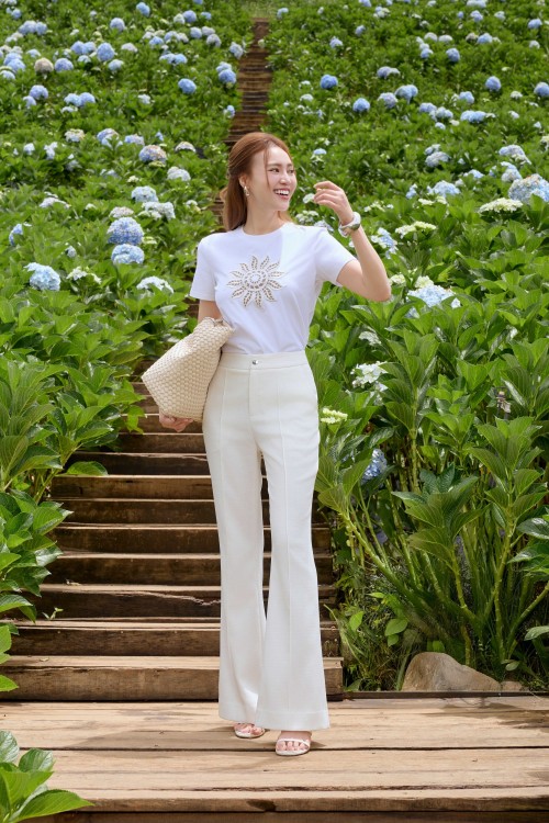 Sixdo White Embroidered Sun Cotton Tshirt